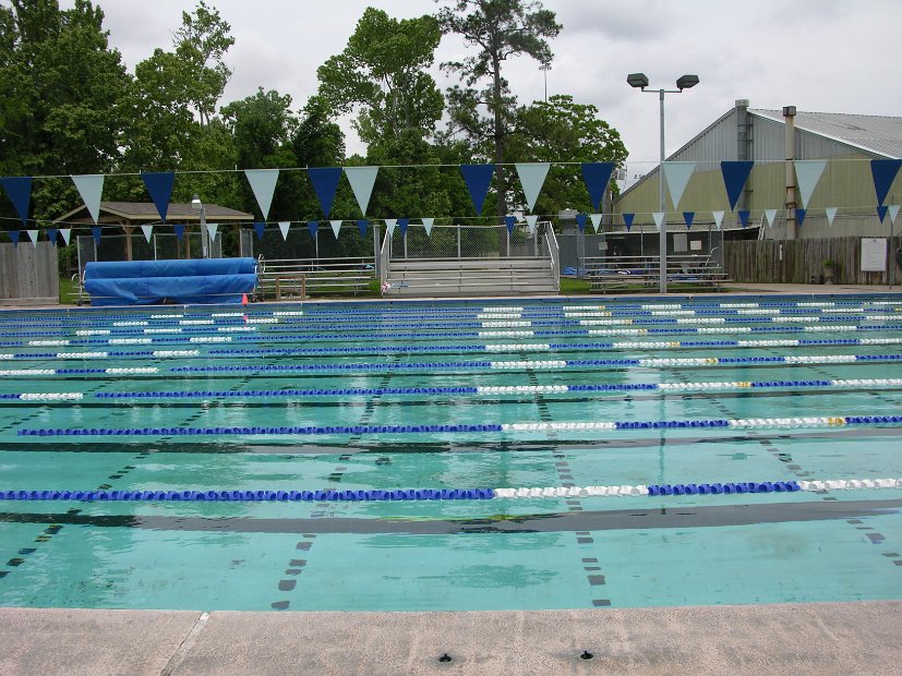 Dad's Club 50 meter olympic pool and childrens pool 1006 Voss Road (26)